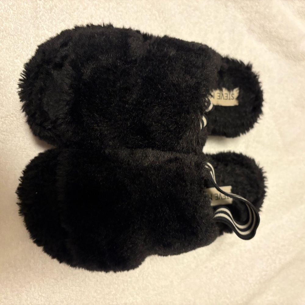 Steve Madden Kids Black Fuzzy Slippers